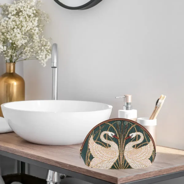 e581285c24cc4e17d68fb830d6741c27f0d543e412feb0f7691019d9f053d920