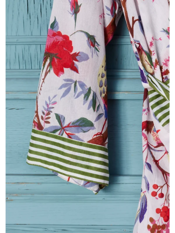 0c8e20bd82188a4f7bd83588c52b64a9fbdccb9d31351bbebc19b0e36d258251