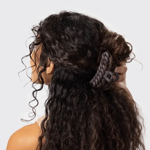 ae0ef141fdfc1b9bde5c2898eddd89c39204785f7366b64a8959da8186c80cfa